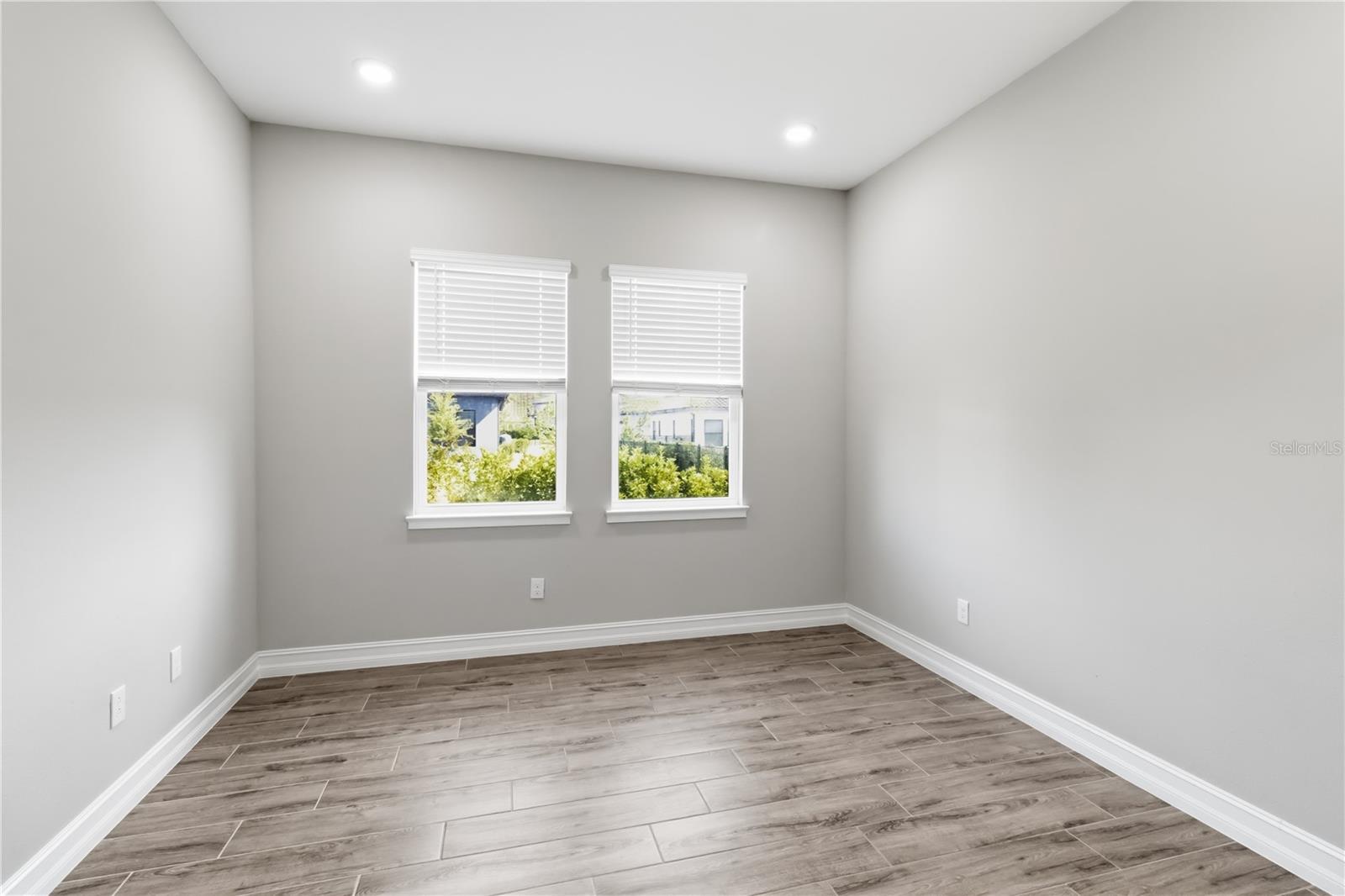 Image 42 of 50 For 3018 Cordoba Ranch Boulevard