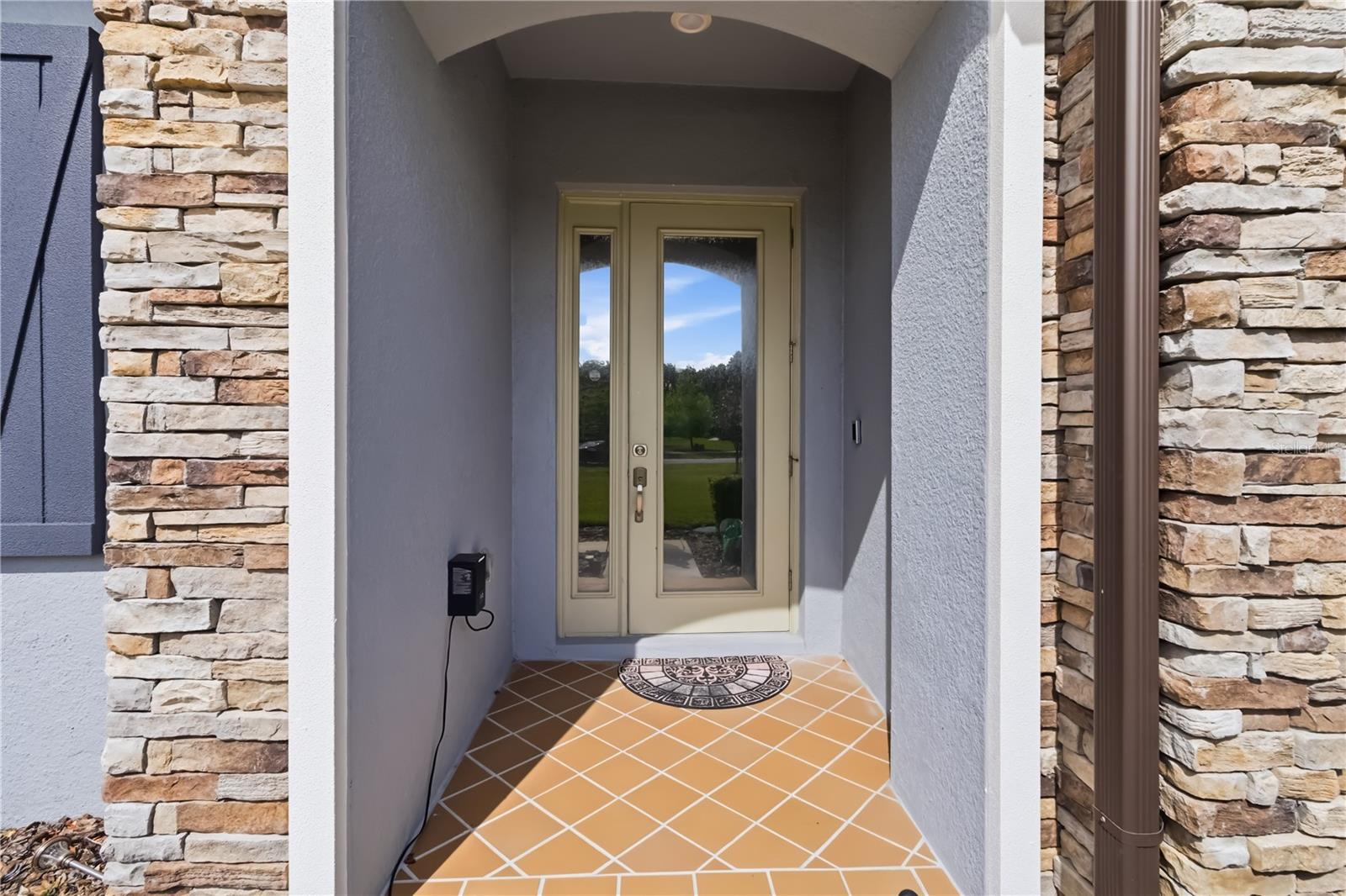 Image 5 of 50 For 3018 Cordoba Ranch Boulevard