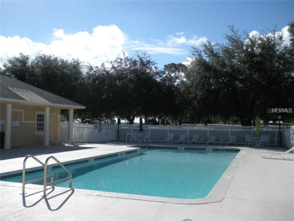 Image 17 of 26 For 9709 Spring Lake Drive