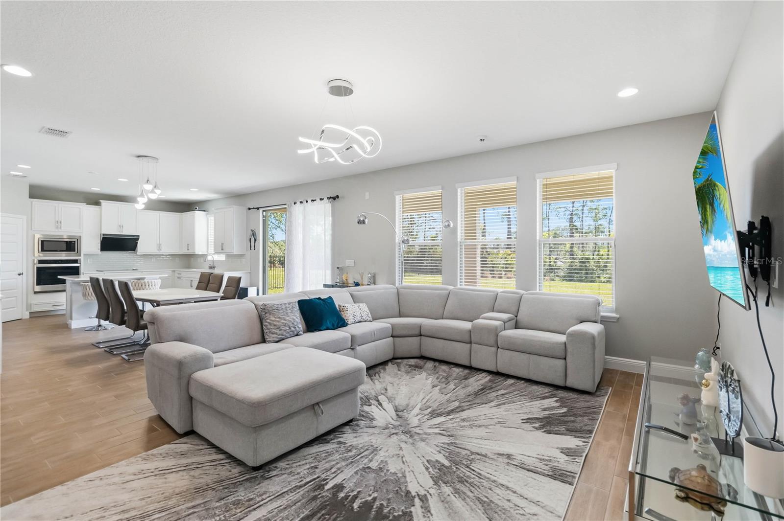 Image 8 of 53 For 17876 Adrift Road