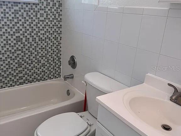 Image 15 of 18 For 7101 15th Street N