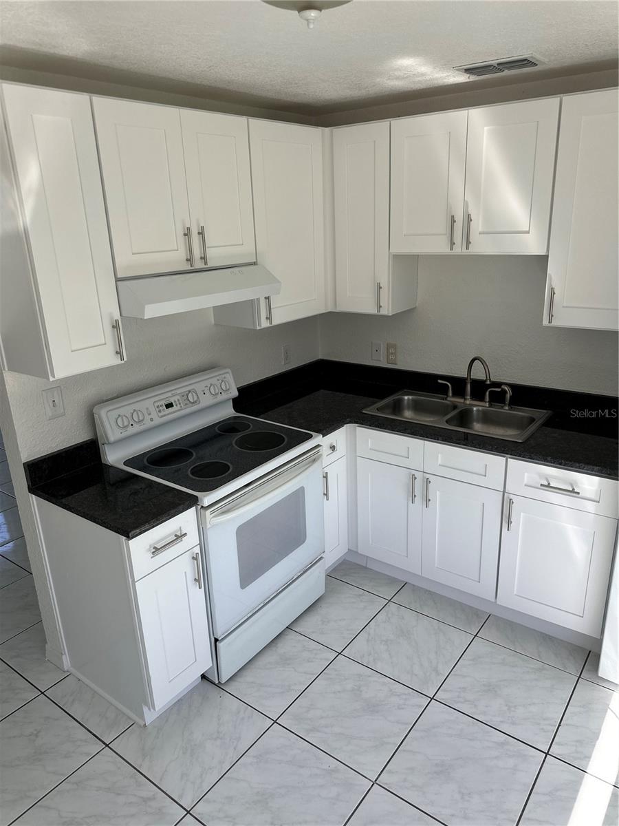 Image 5 of 18 For 7101 15th Street N