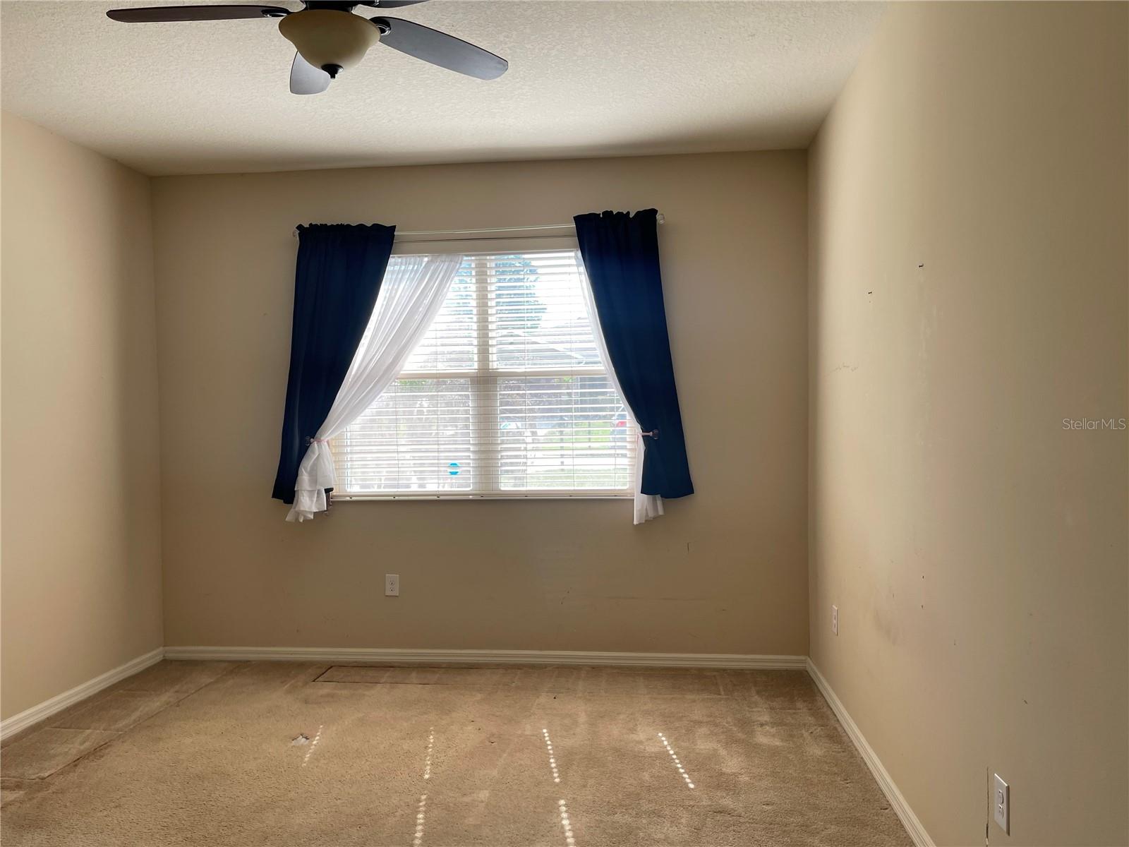 Image 17 of 23 For 10026 Weathers Loop