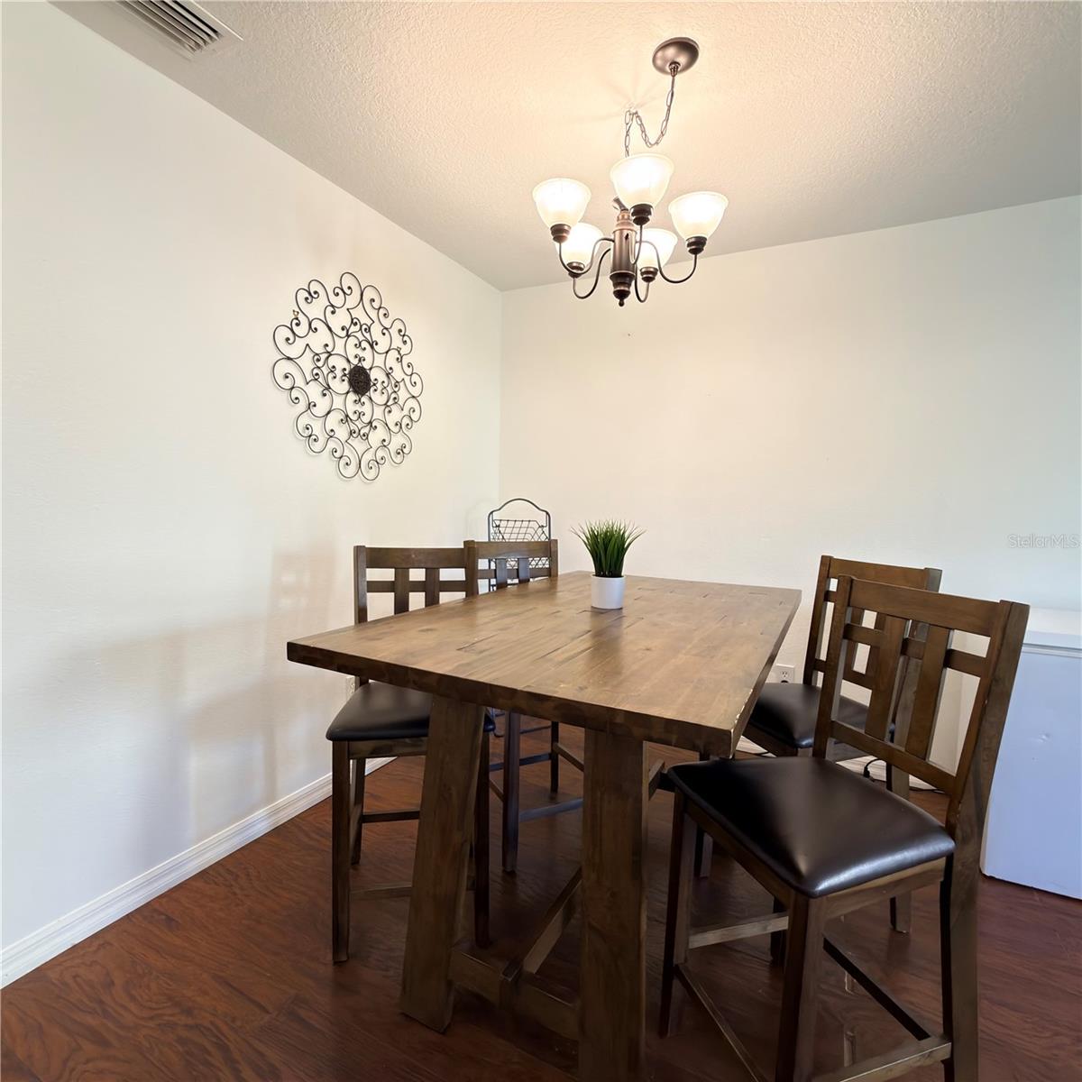 Image 18 of 39 For 2853 Club Cortile Circle