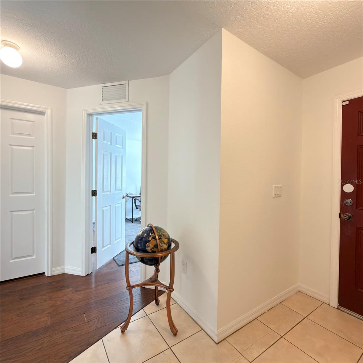 Image 7 of 39 For 2853 Club Cortile Circle