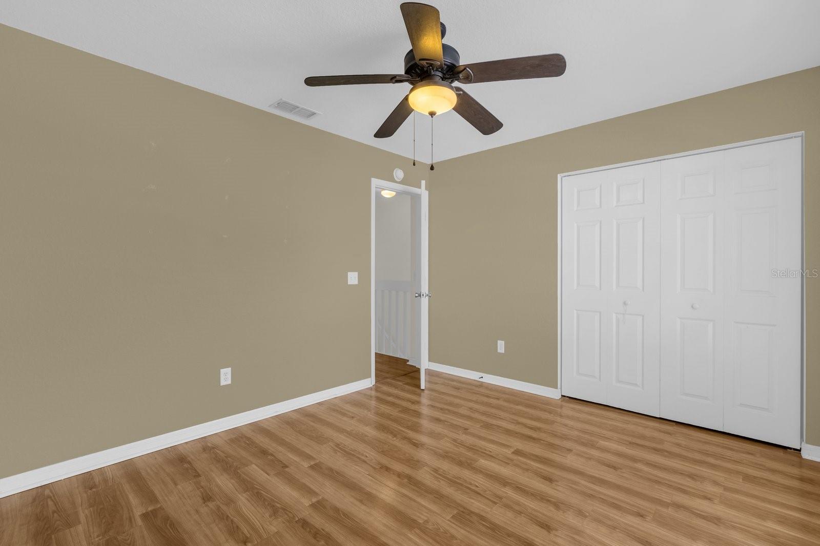 Image 15 of 33 For 5090 122nd Boulevard