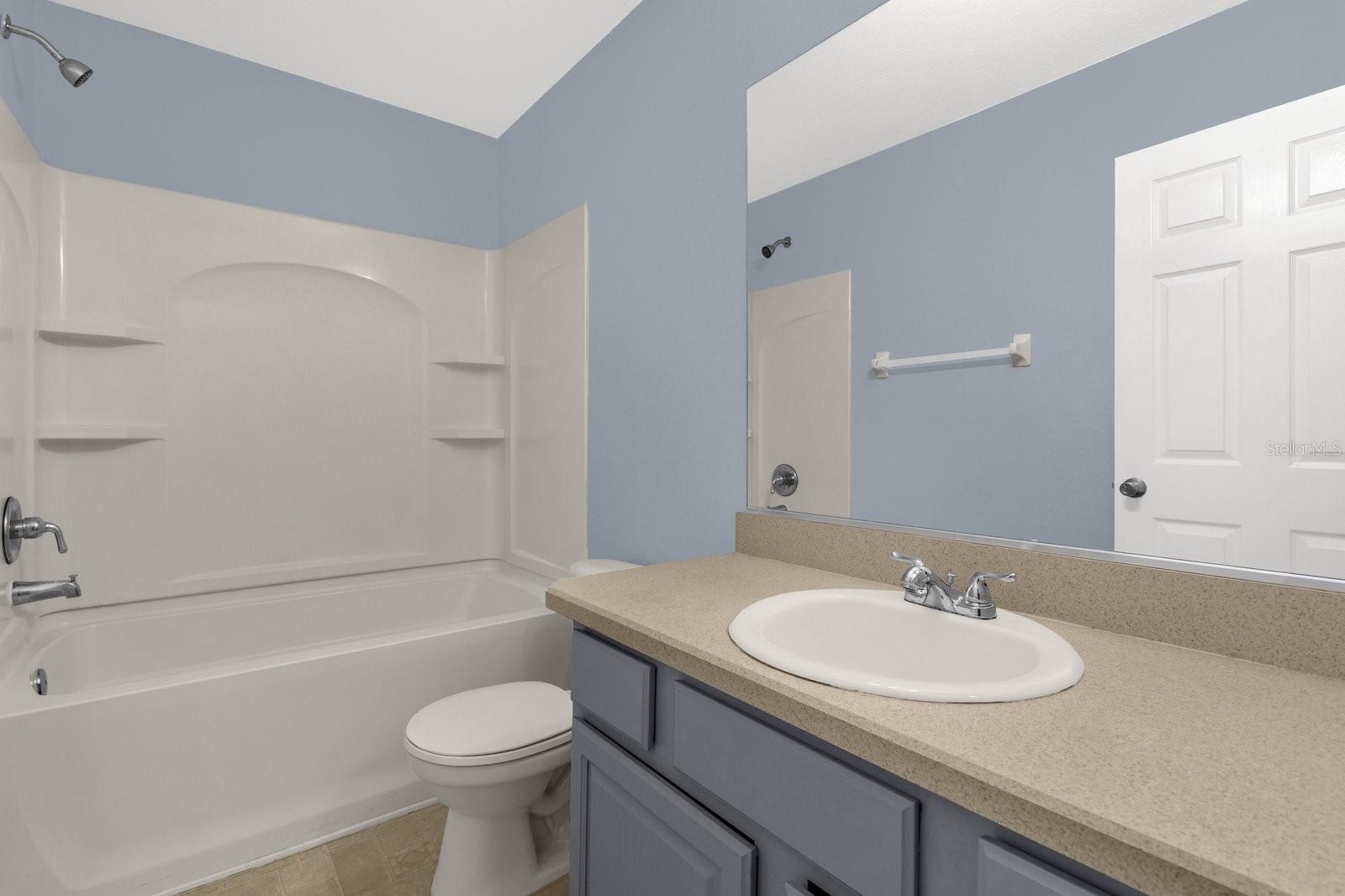 Image 16 of 33 For 5090 122nd Boulevard