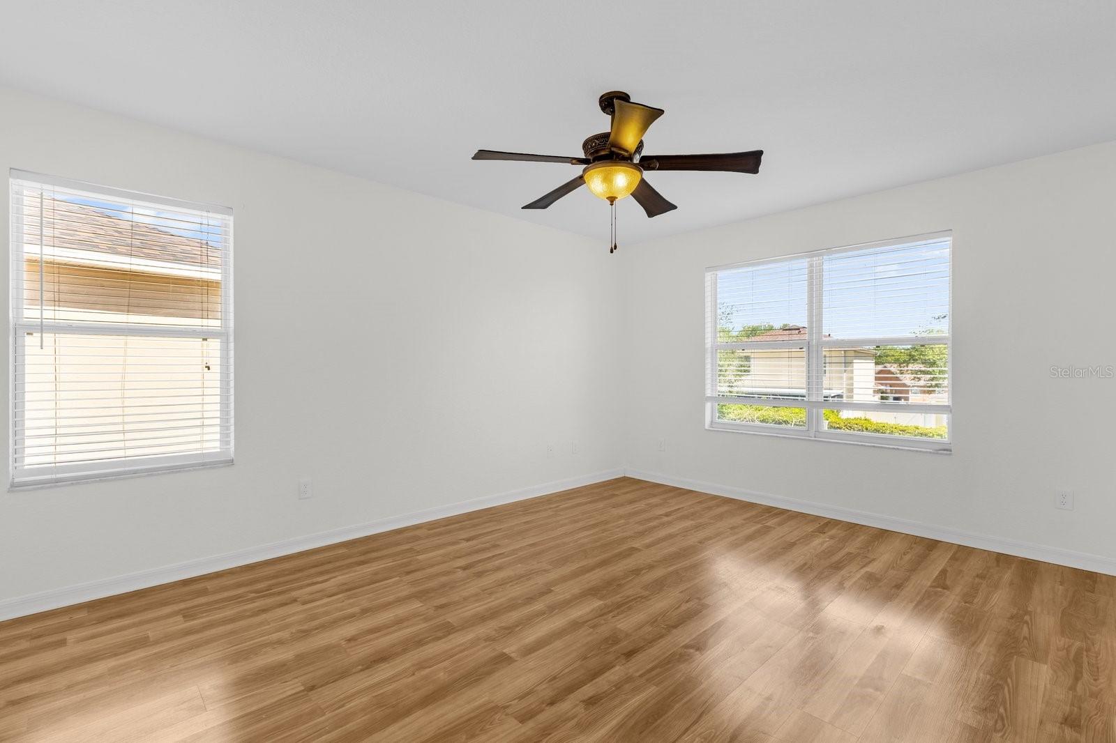 Image 17 of 33 For 5090 122nd Boulevard