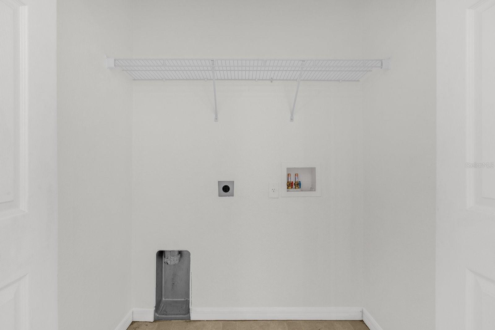 Image 24 of 33 For 5090 122nd Boulevard