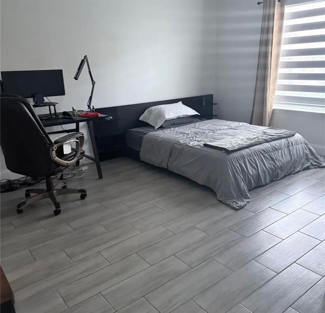 Image 8 of 12 For 4833 Cypress Woods Drive 4112