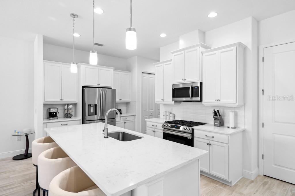 Image 3 of 28 For 8118 Tethys Ct