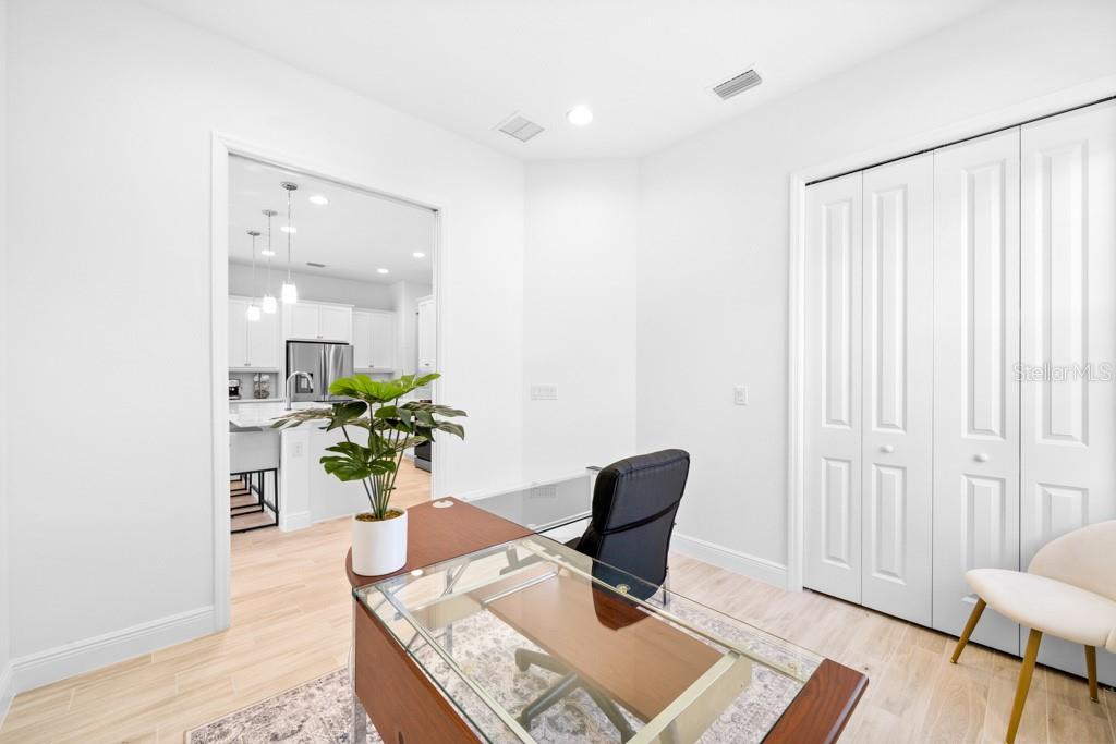 Image 7 of 28 For 8118 Tethys Ct