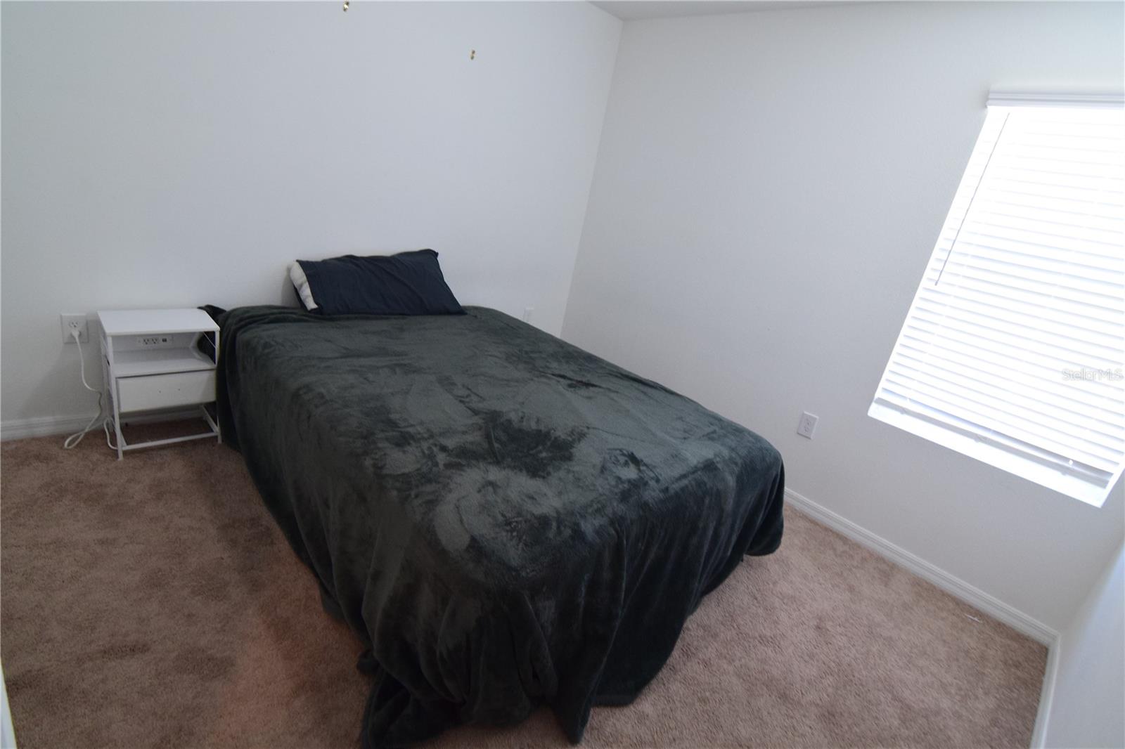 Image 18 of 22 For 855 Grandin Street