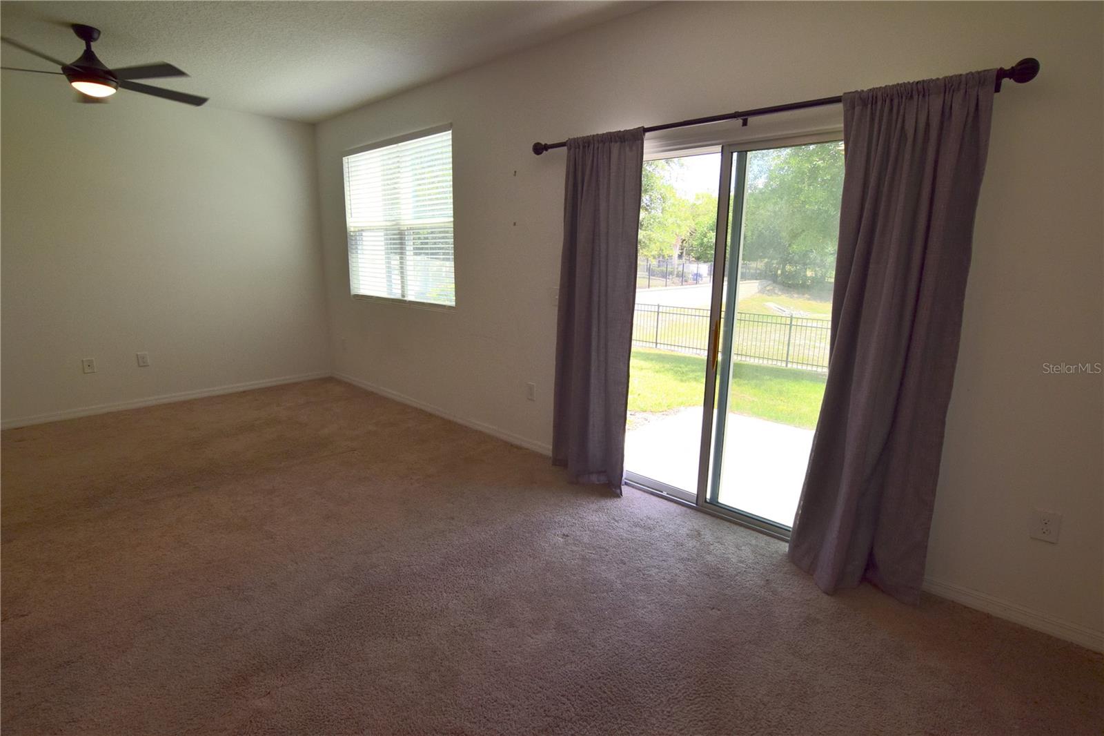 Image 7 of 22 For 855 Grandin Street