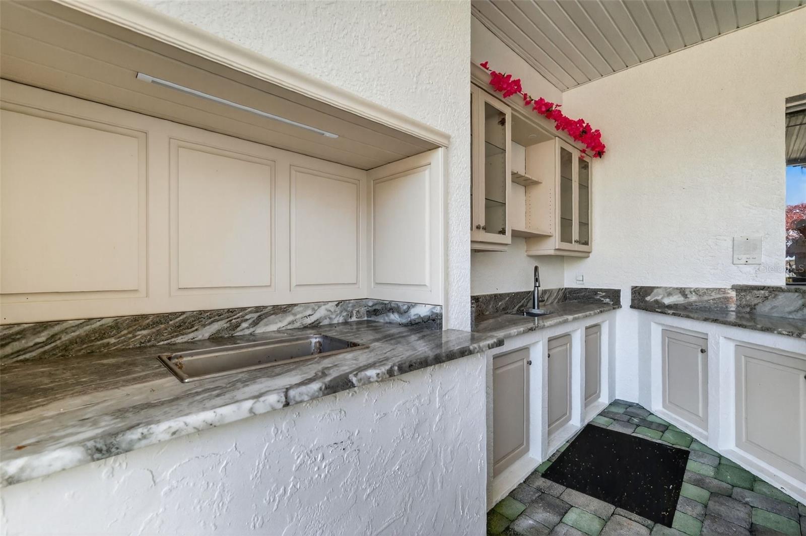 Image 44 of 61 For 1741 Edgewater Drive