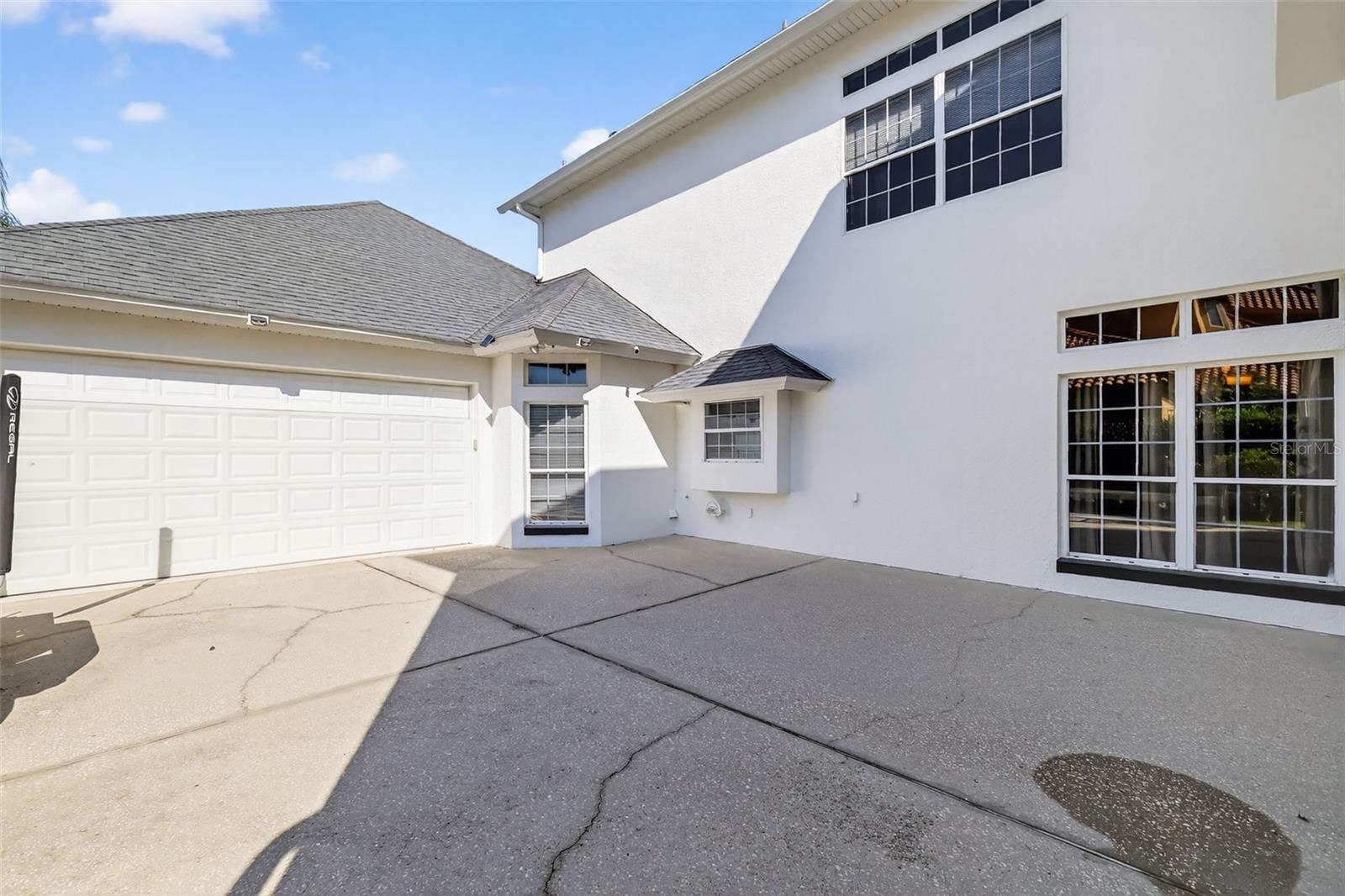 Image 7 of 61 For 1741 Edgewater Drive