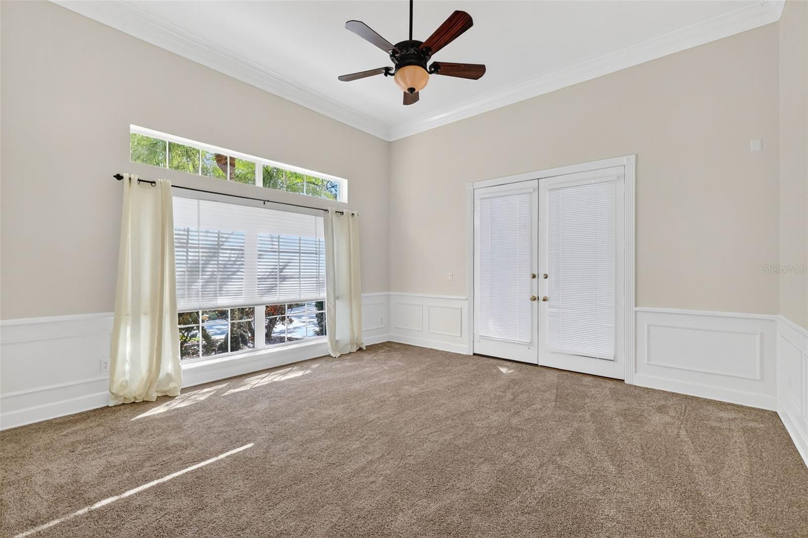 Image 9 of 61 For 1741 Edgewater Drive