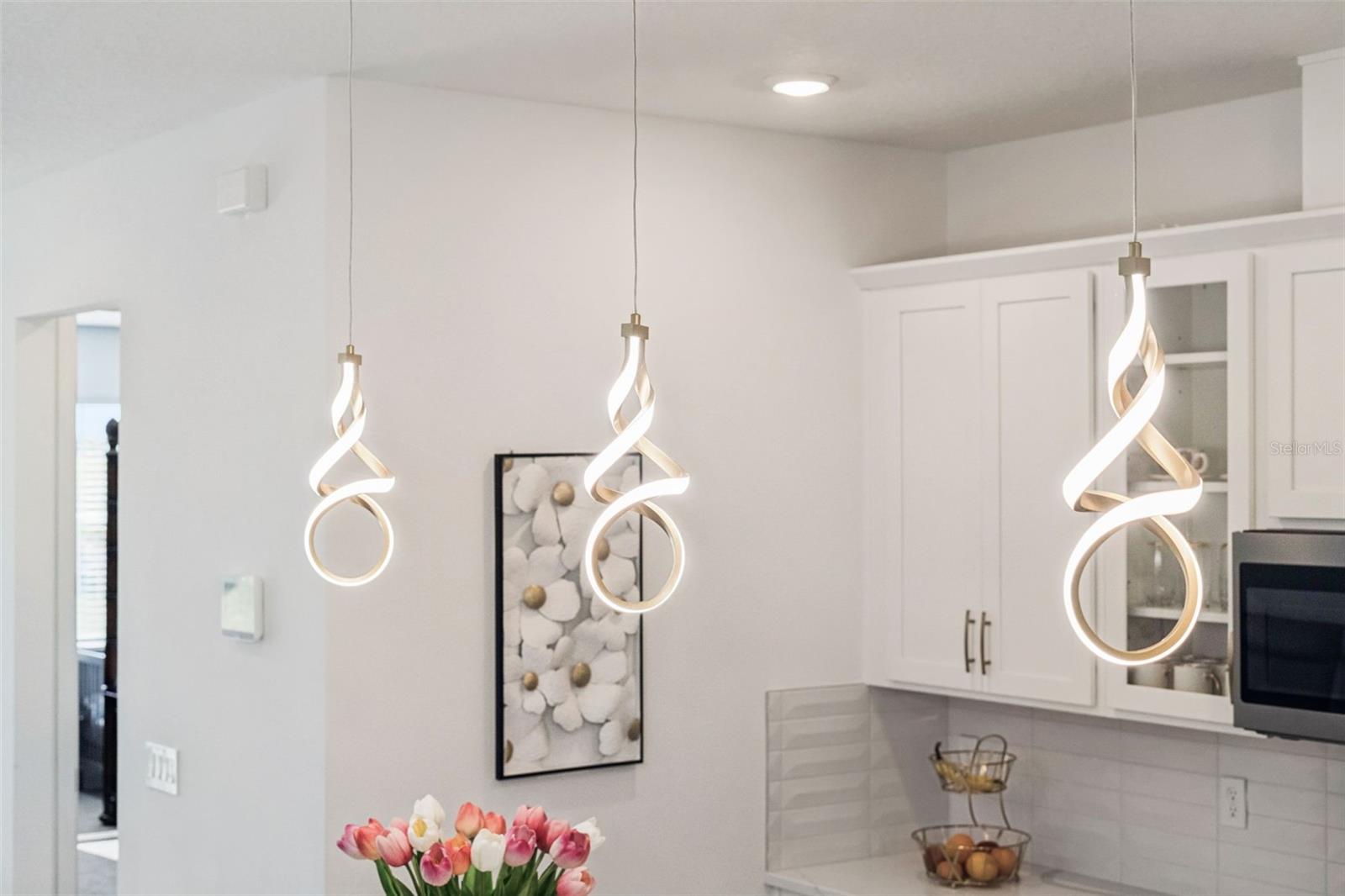 Image 10 of 37 For 1952 Sunshine Peak Drive