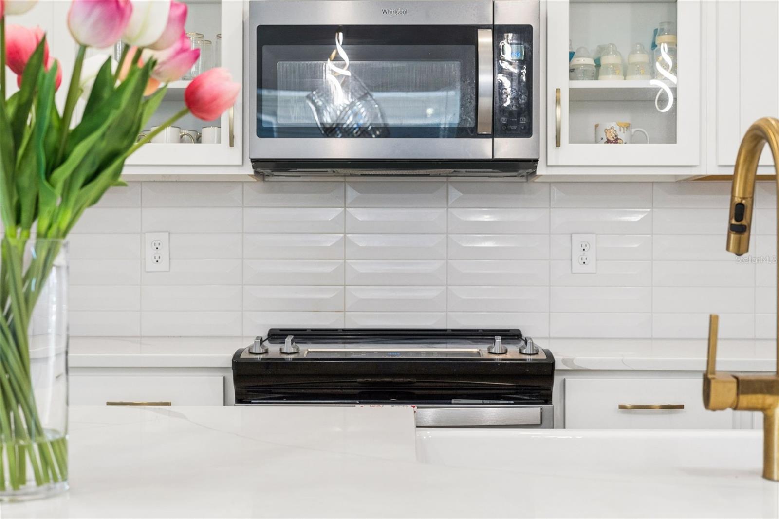 Image 9 of 37 For 1952 Sunshine Peak Drive