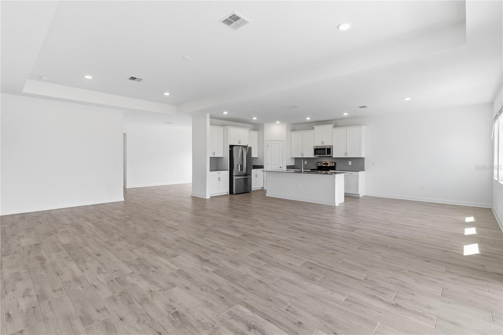 Image 20 of 73 For 3000 Ella Way