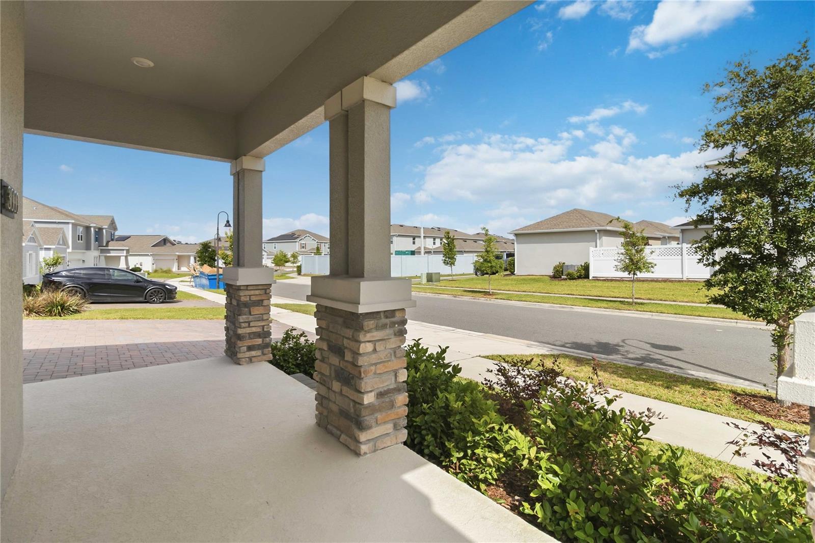 Image 4 of 73 For 3000 Ella Way
