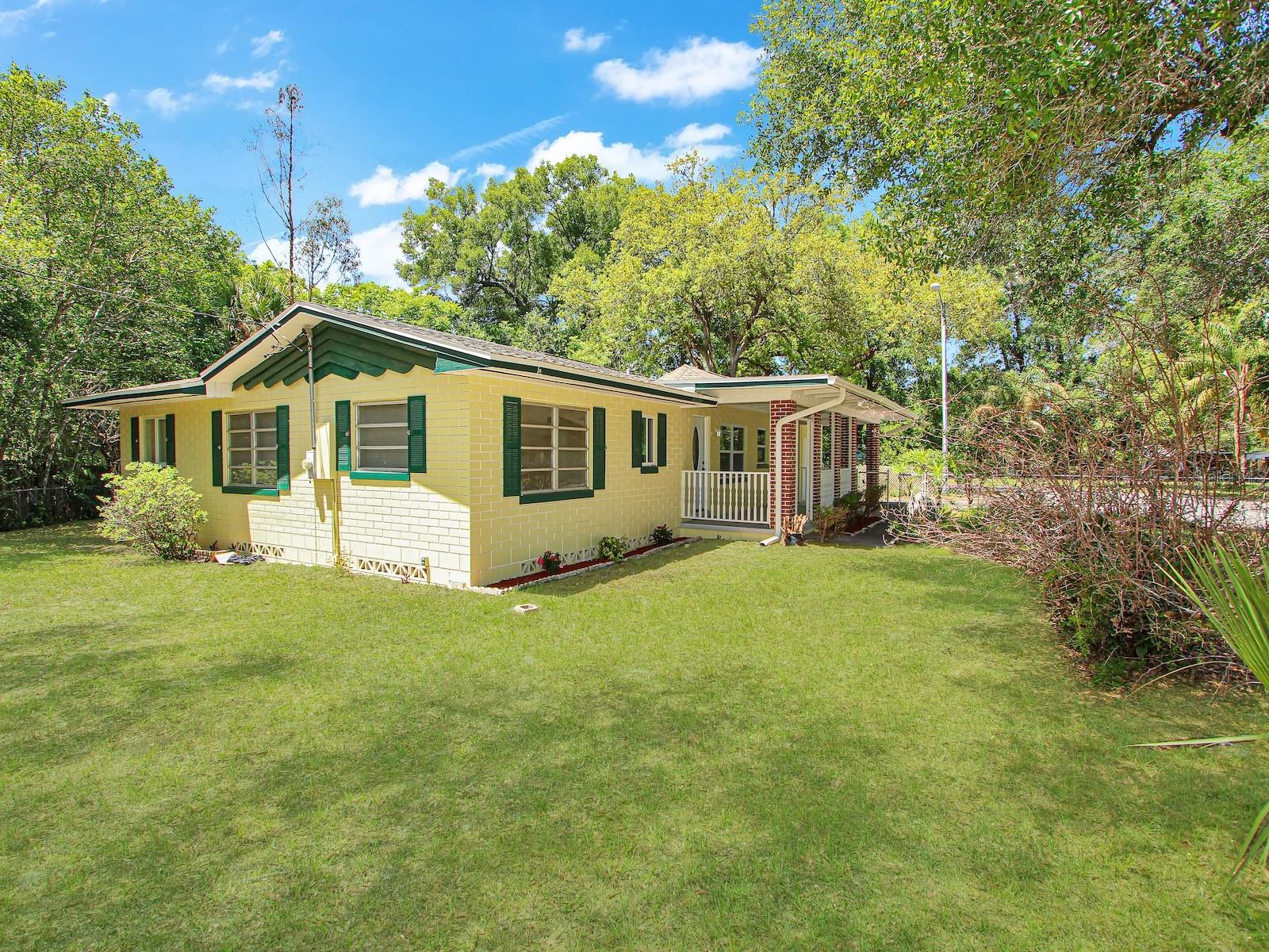 Image 4 of 45 For 600 Montgomery Avenue