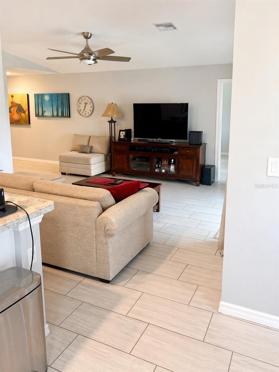 Image 10 of 20 For 2123 6th Avenue