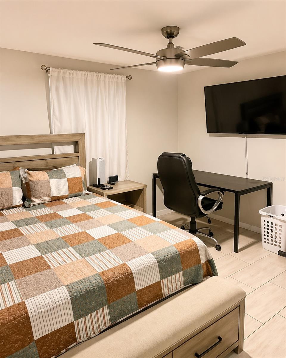 Image 12 of 20 For 2123 6th Avenue