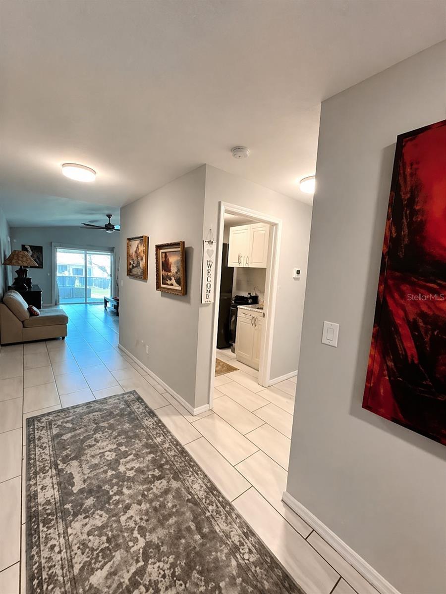 Image 2 of 20 For 2123 6th Avenue