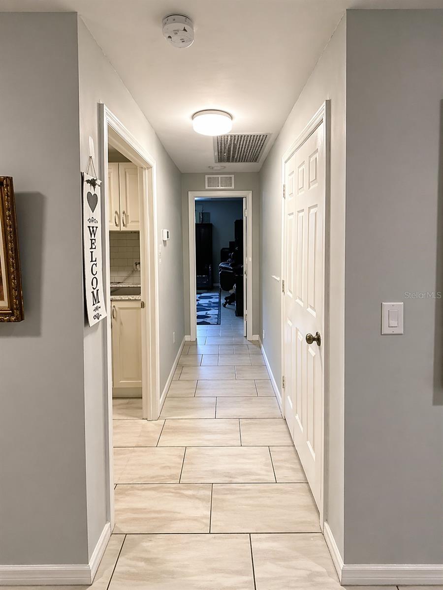 Image 3 of 20 For 2123 6th Avenue