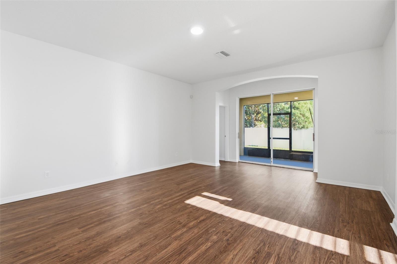 Image 13 of 58 For 437 Dunaway Drive