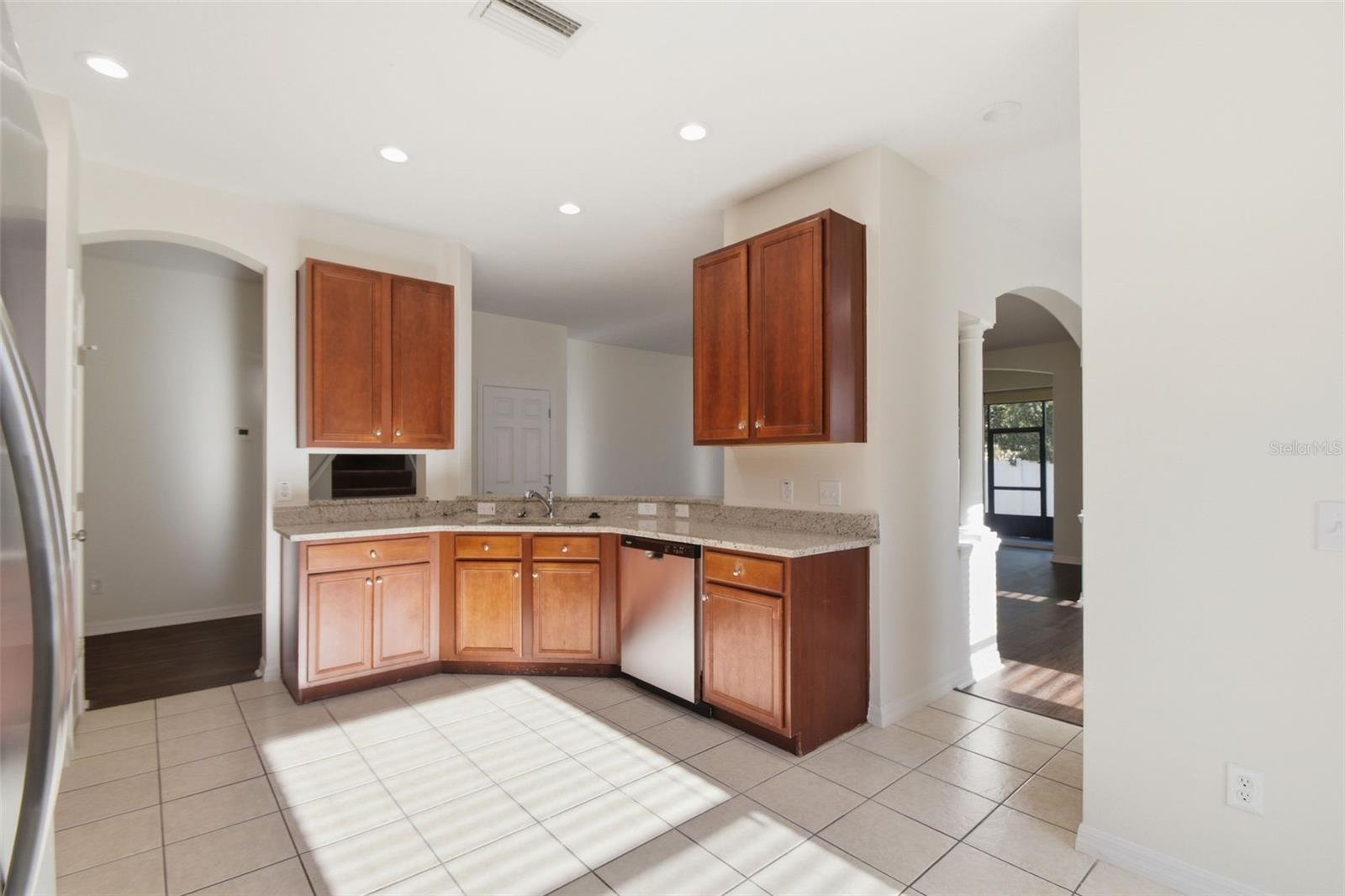 Image 20 of 58 For 437 Dunaway Drive