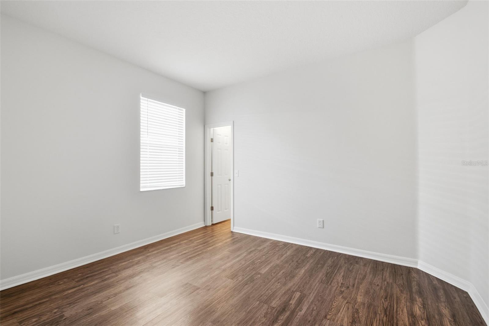 Image 31 of 58 For 437 Dunaway Drive