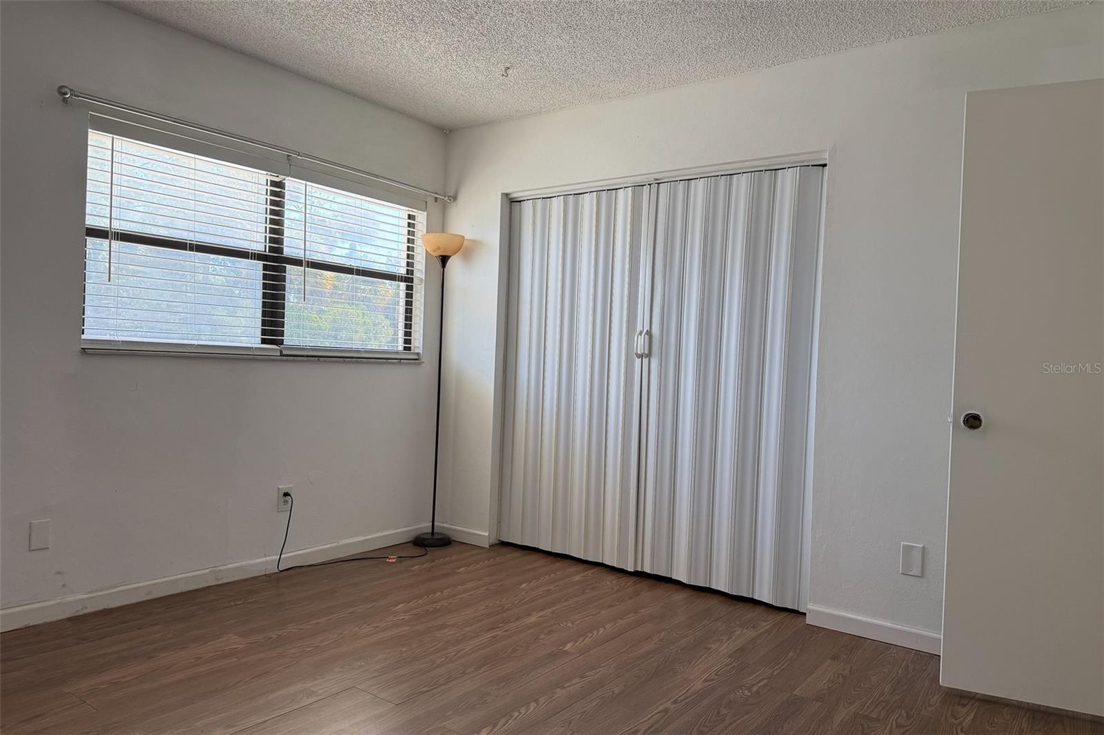 Listing photo id 8 for 1500 Virginia Avenue 209