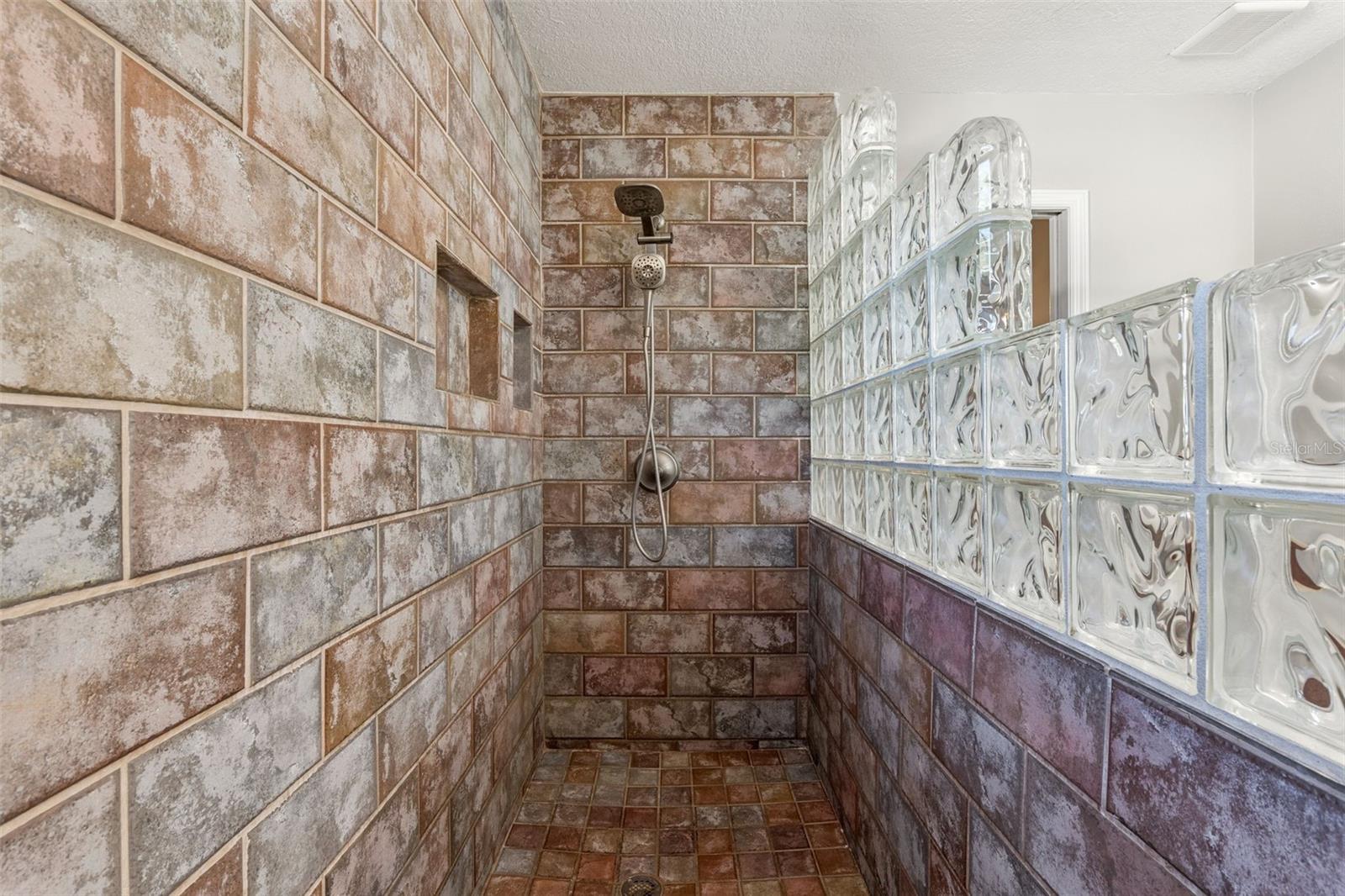 Image 19 of 28 For 1321 Fawn Avenue