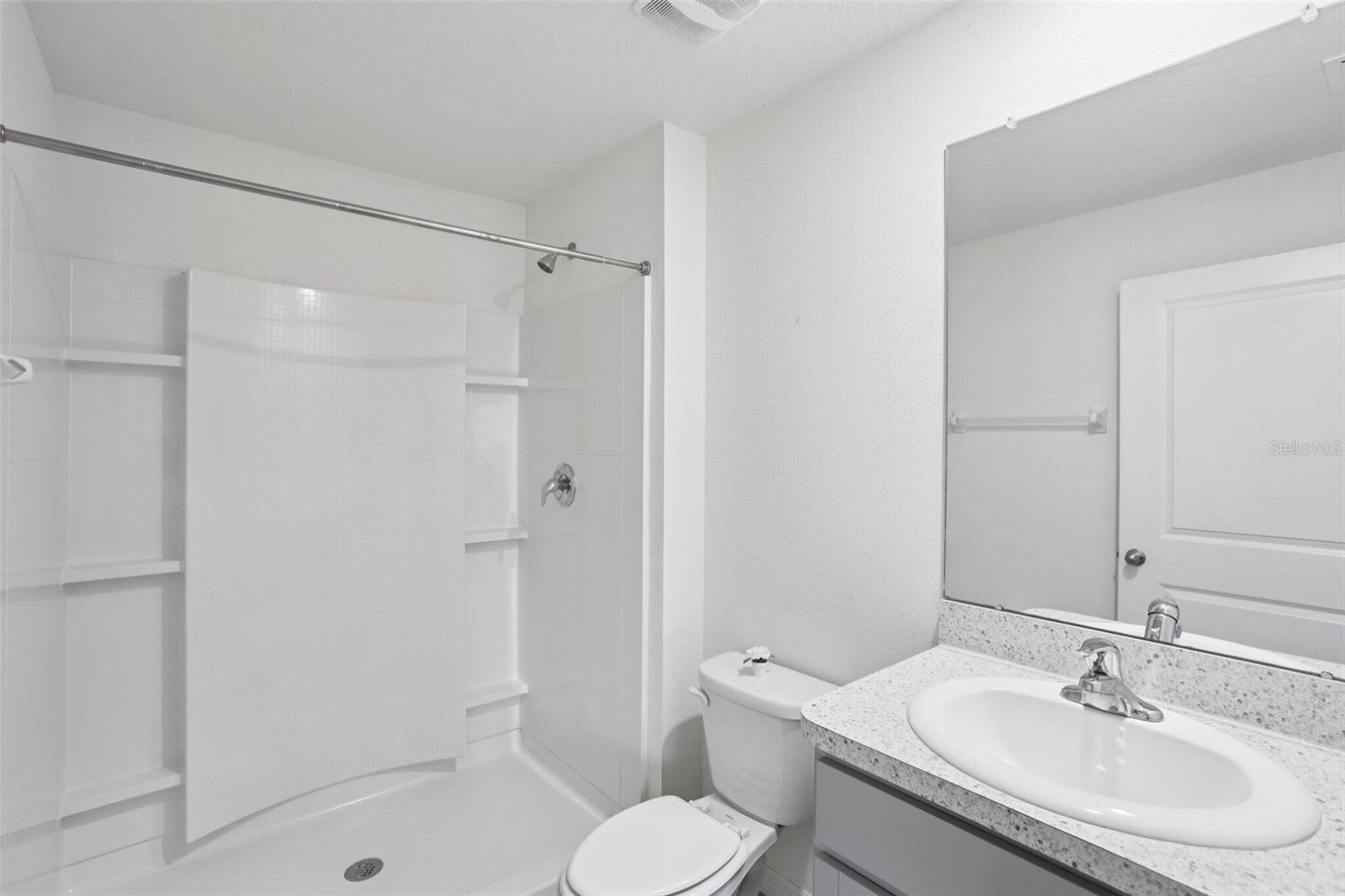 Image 19 of 44 For 7530 Broad Pointe Drive