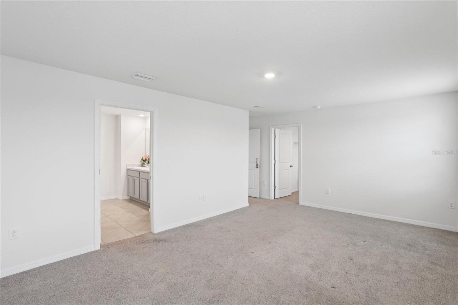 Image 22 of 44 For 7530 Broad Pointe Drive