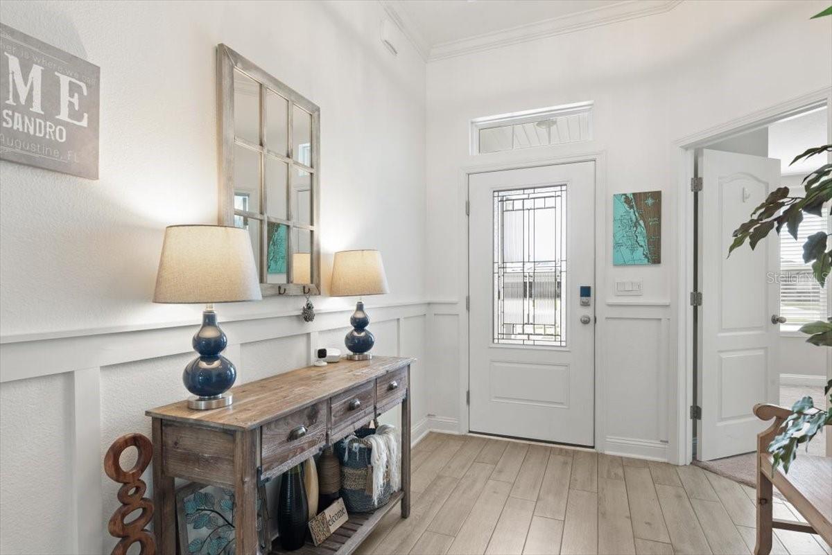 Image 11 of 81 For 105 Gypsum Place