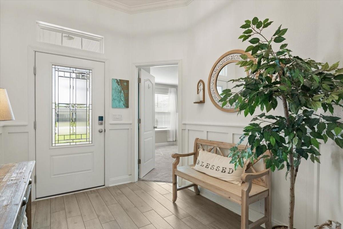 Image 12 of 81 For 105 Gypsum Place