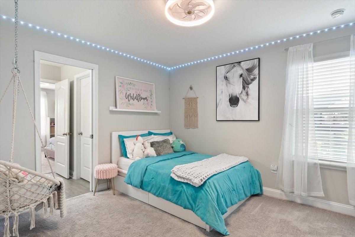 Image 31 of 81 For 105 Gypsum Place