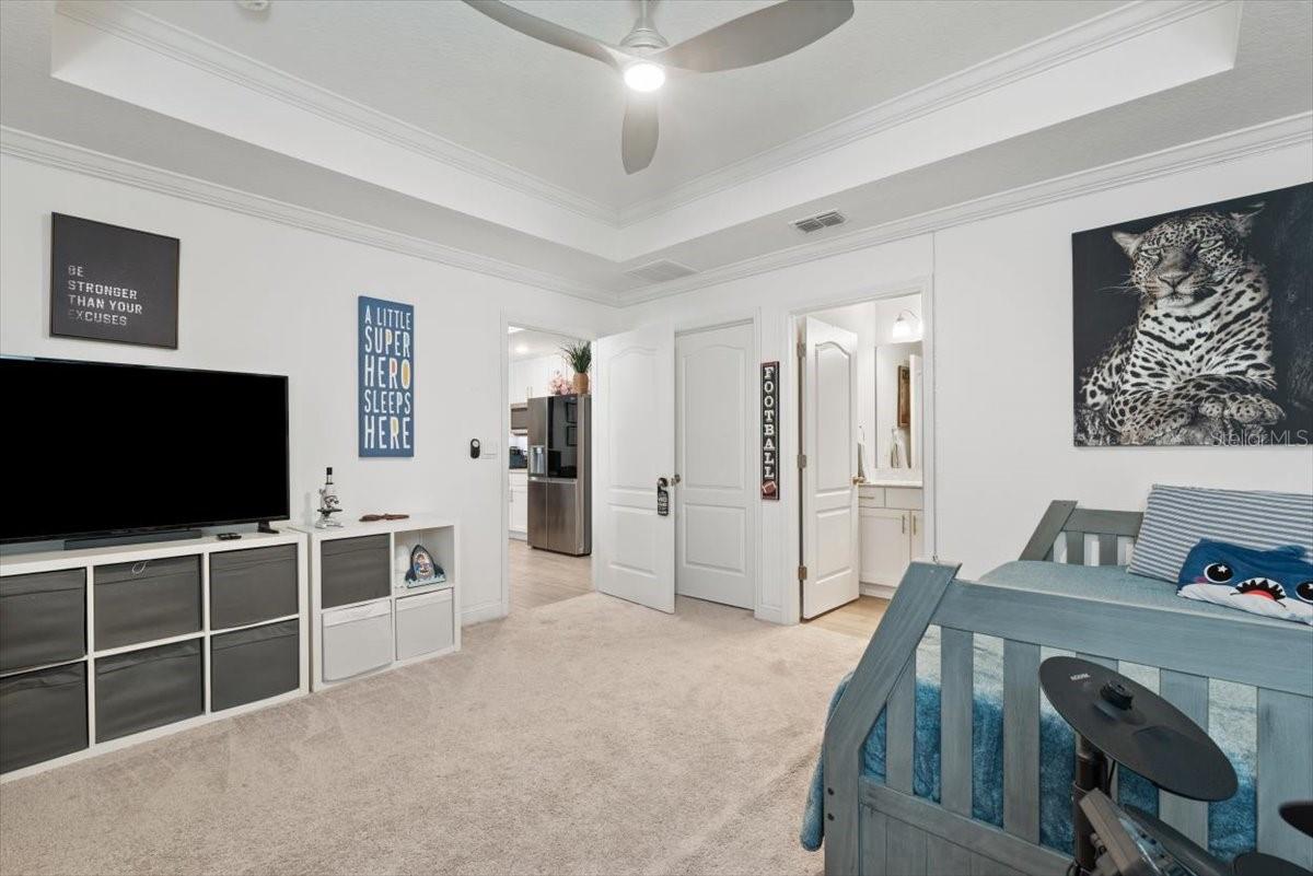 Image 43 of 81 For 105 Gypsum Place