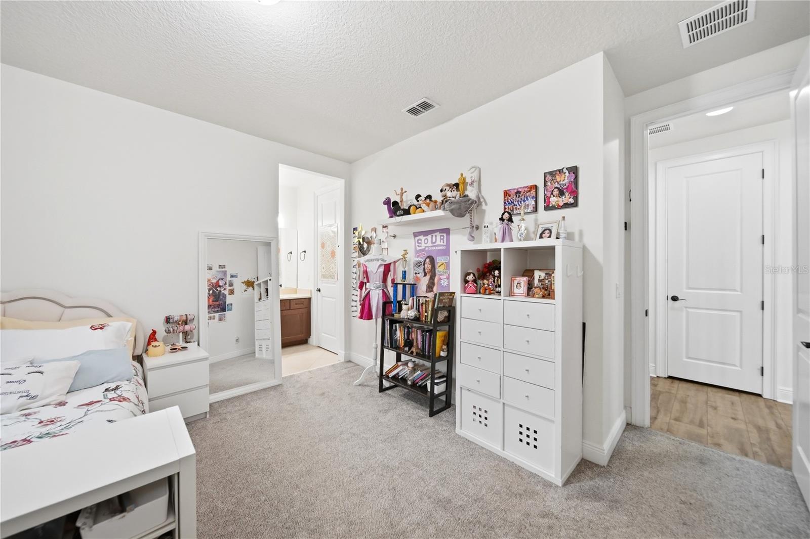 Image 27 of 47 For 6379 Swanson Street