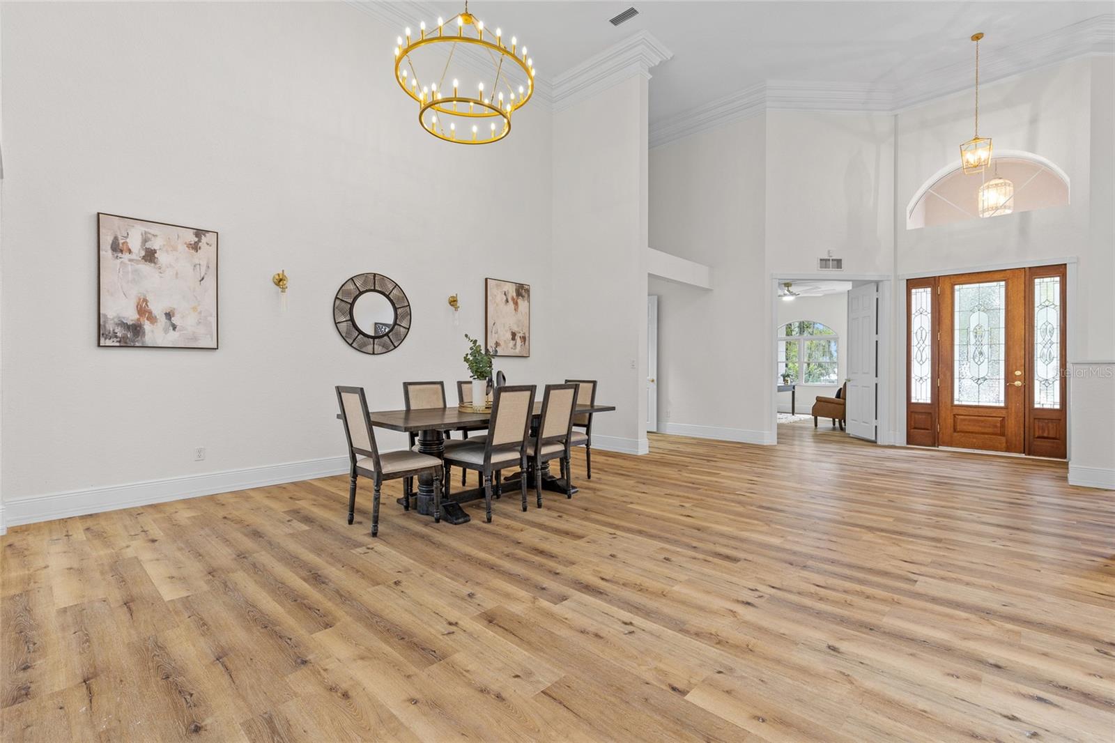 Image 13 of 60 For 6943 12th Circle