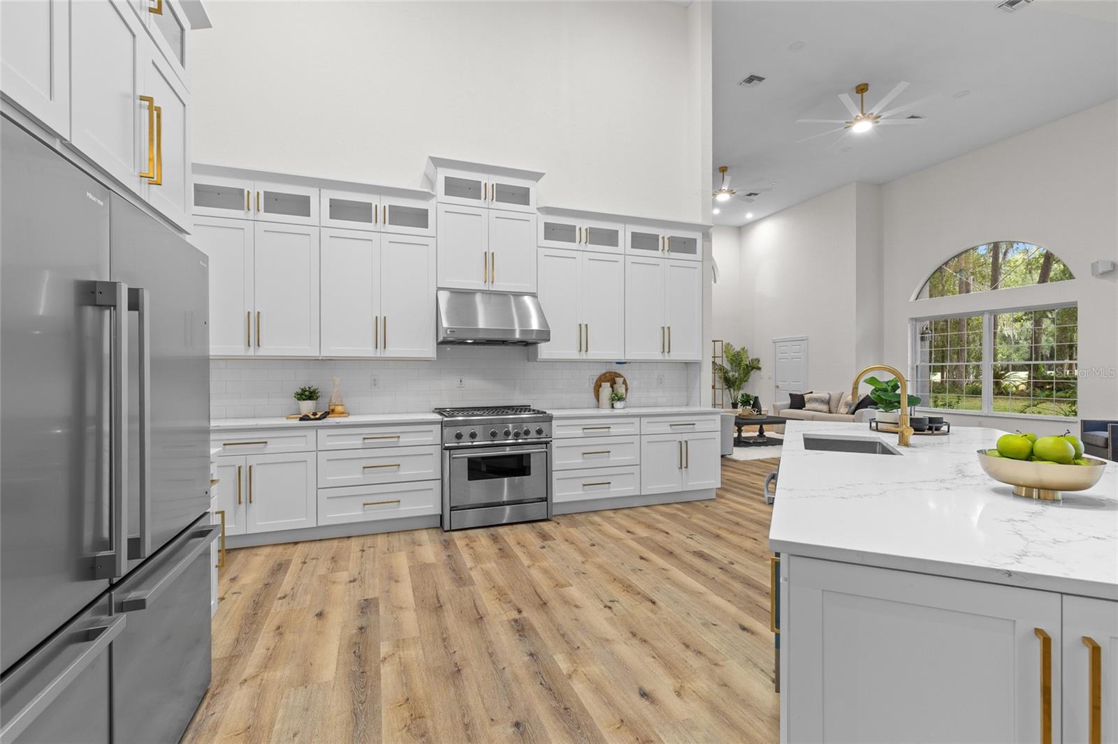 Image 16 of 60 For 6943 12th Circle