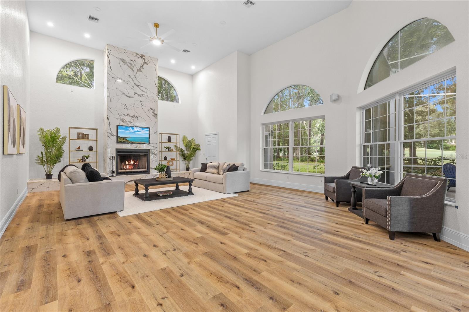 Image 22 of 60 For 6943 12th Circle