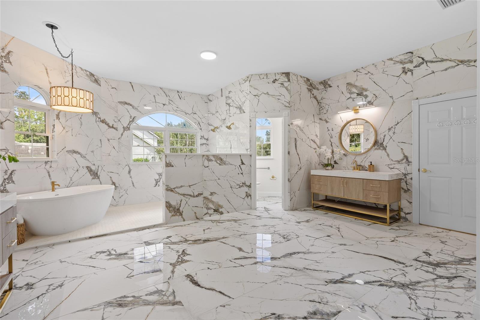 Image 29 of 60 For 6943 12th Circle