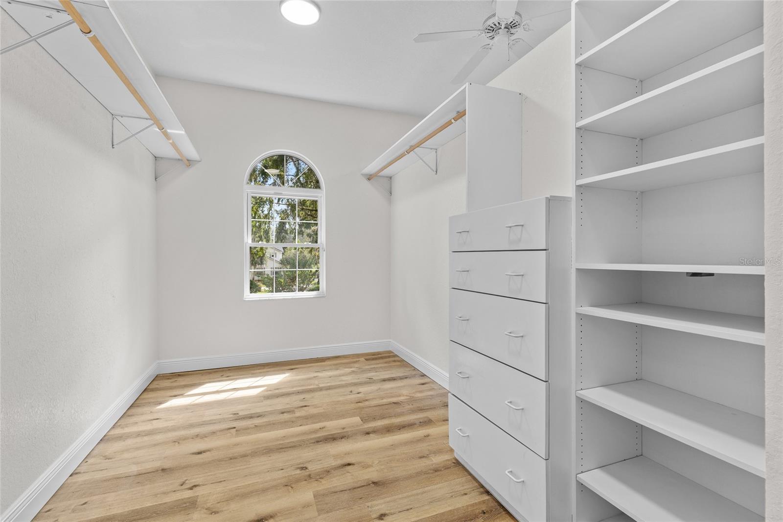 Image 35 of 60 For 6943 12th Circle