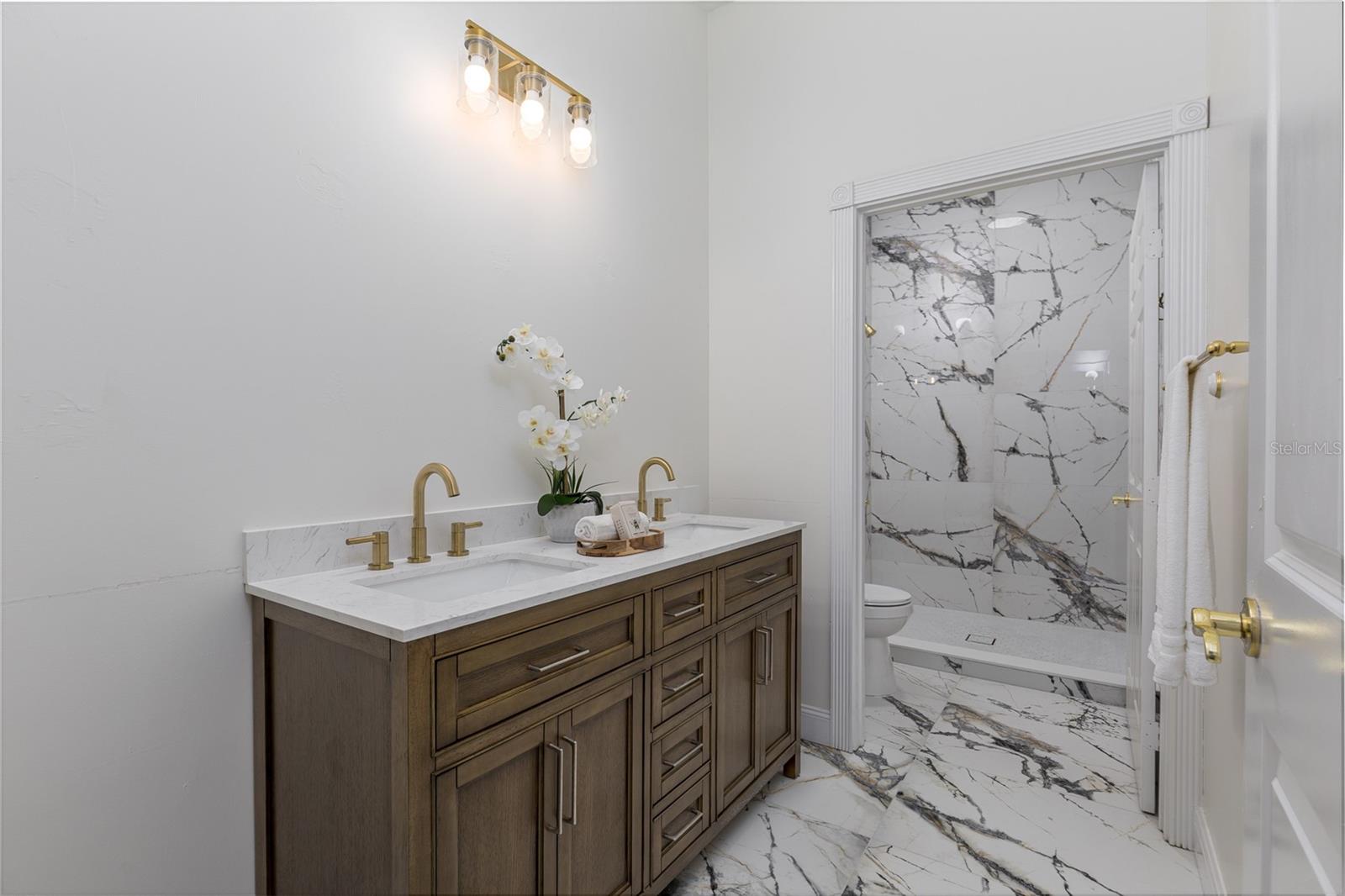 Image 40 of 60 For 6943 12th Circle