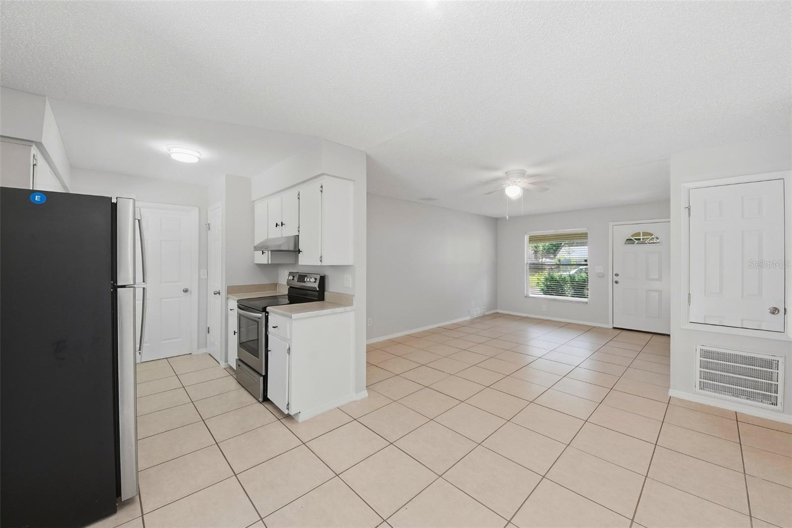 Image 5 of 20 For 865 Rich Drive