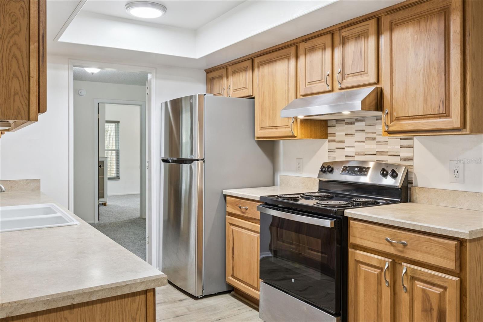 Image 10 of 36 For 706 Vandergrift Drive